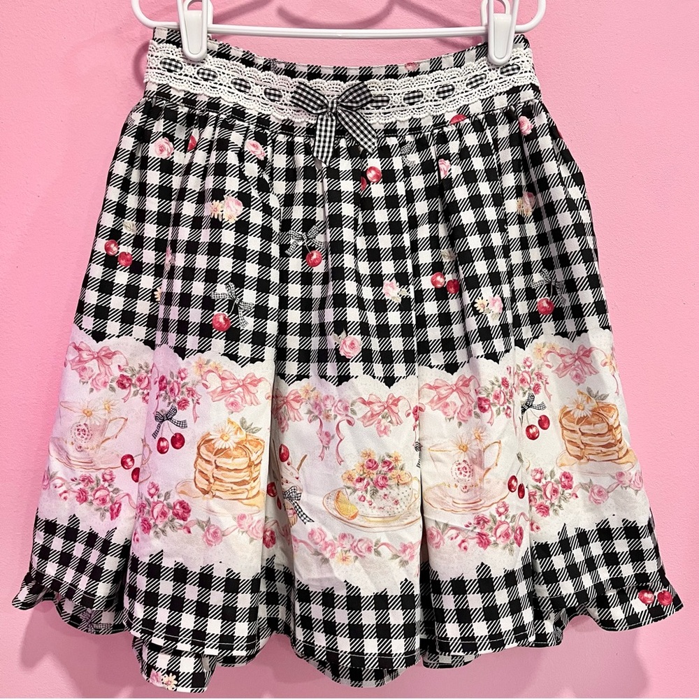 Liz Lisa Gingham Pancake Skirt